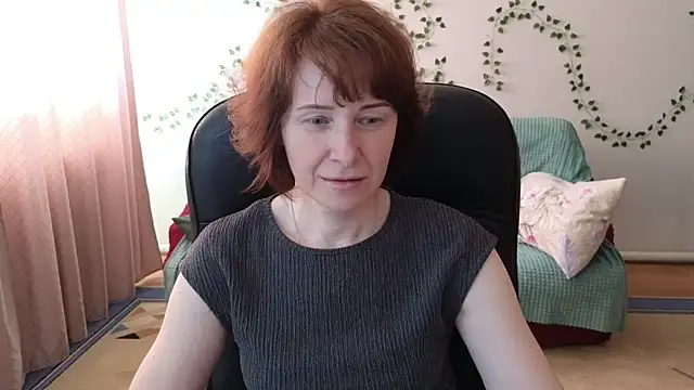 Lia Tito online show from May 2026 05:49:01 AM