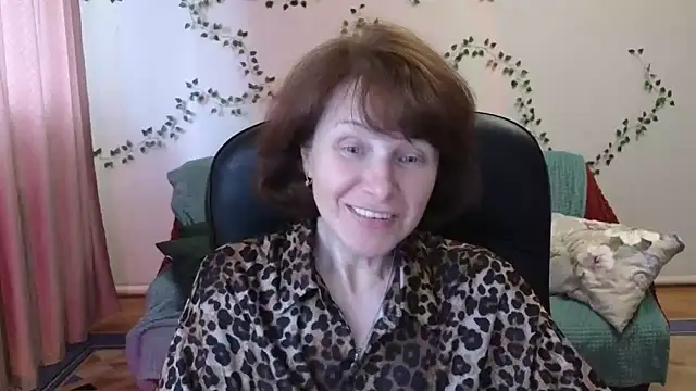 Lia Tito online show from April 2026 07:38:02 AM