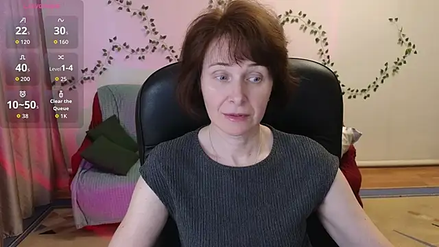 Lia Tito online show from April 2026 03:18:01 PM