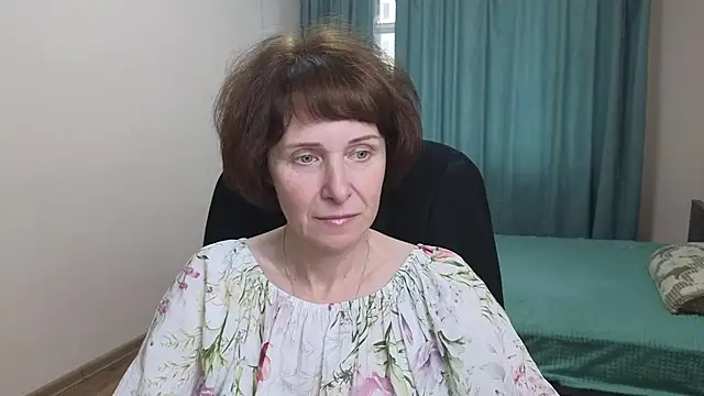 Lia Tito online show from October 2025 06:24:02 AM