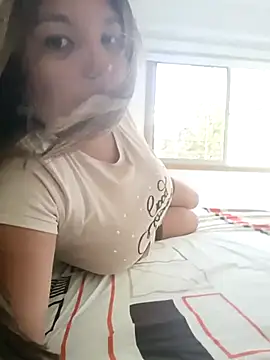 Luzky online show from November 2025 07:29:02 PM