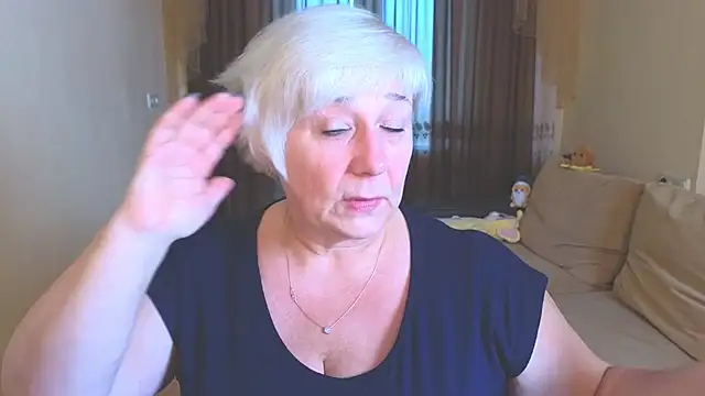 Snapshot of Milana_Milky chatting on October 2025 05:15:02 AM Milana Milky online show from October 2025 05:15:02 AM