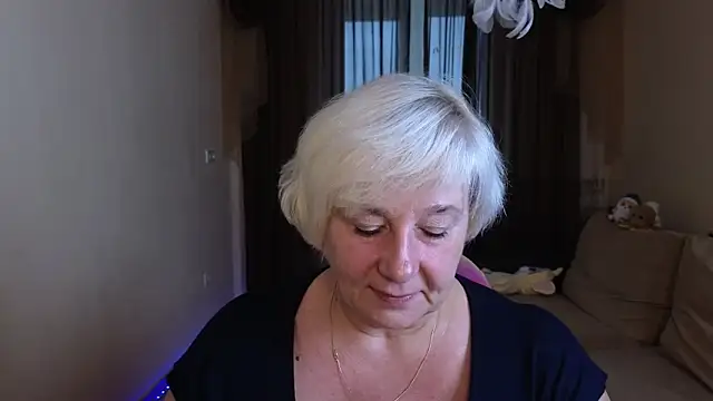 Milana Milky online show from October 2025 06:15:01 AM