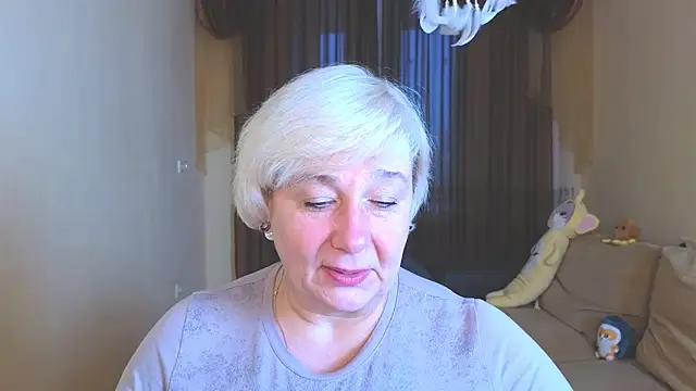 Snapshot of Milana_Milky chatting on December 2025 05:06:02 AM Milana Milky online show from December 2025 05:06:02 AM