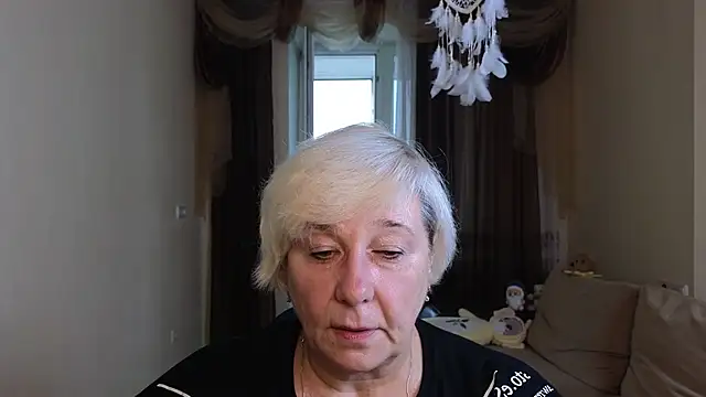 Milana Milky online show from October 2025 05:00:01 AM