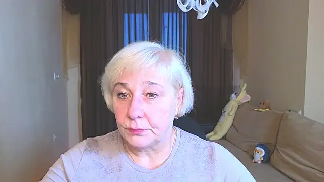 Snapshot of Milana_Milky chatting on December 2025 05:00:02 AM Milana Milky online show from December 2025 05:00:02 AM