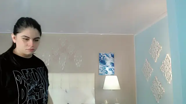 maddissonivanova online show from October 2025 07:03:02 PM