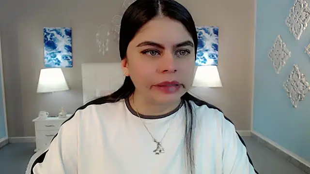 maddissonivanova online show from November 2025 07:13:02 PM