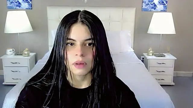 maddissonivanova online show from September 2025 07:10:02 PM