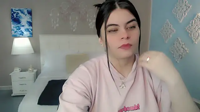 maddissonivanova online show from November 2025 08:57:02 PM