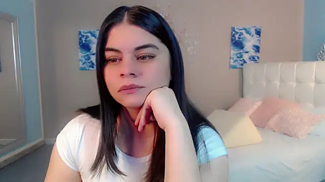 maddissonivanova online show from February 2026 07:12:01 PM