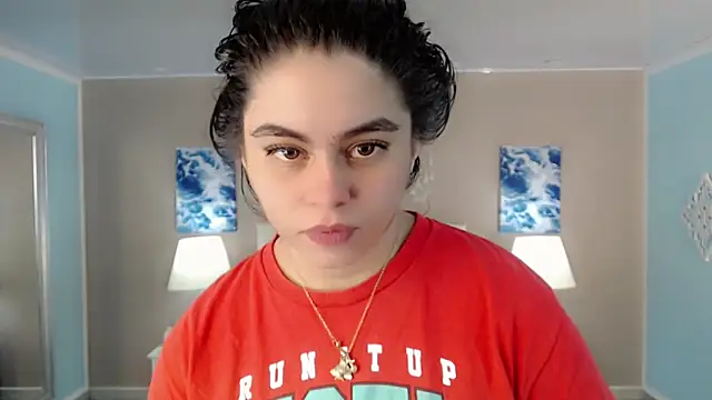 maddissonivanova online show from December 2025 07:06:01 PM