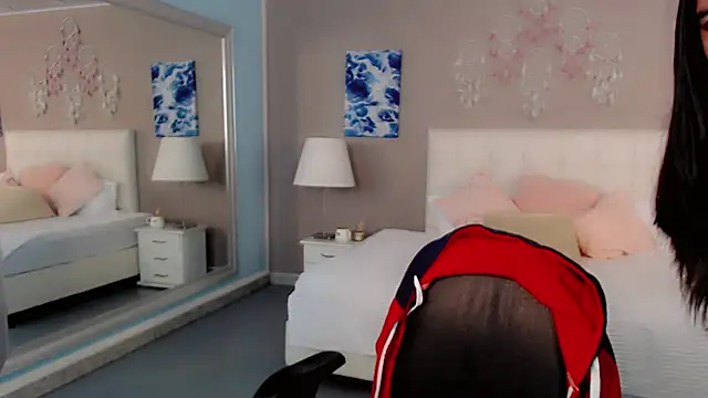 maddissonivanova online show from March 2026 07:15:01 PM