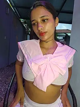 Lorena Mcfly online show from February 2026 11:23:01 AM