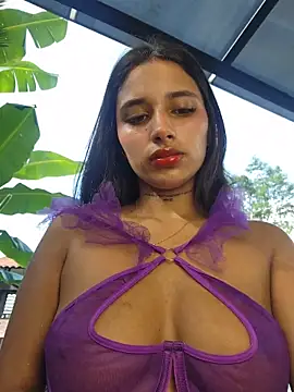 Lorena Mcfly online show from December 2025 01:25:02 PM