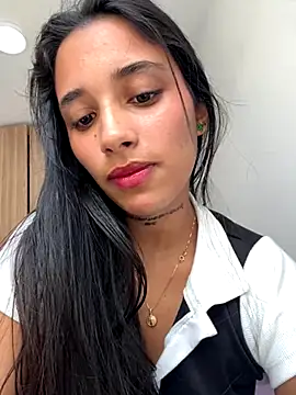 Snapshot of Lorena_Mcfly chatting on October 2025 06:50:02 PM Lorena Mcfly online show from October 2025 06:50:02 PM