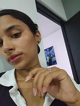 Snapshot of Lorena_Mcfly chatting on October 2025 12:48:01 PM Lorena Mcfly online show from October 2025 12:48:01 PM