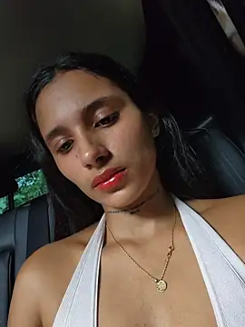 Lorena Mcfly online show from May 2026 02:23:01 PM