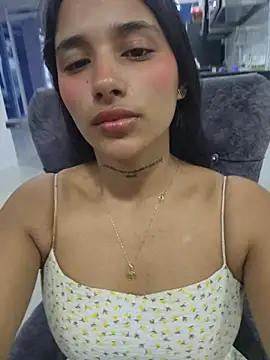 Lorena Mcfly online show from April 2026 11:34:01 AM