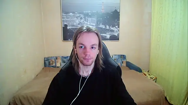 Snapshot of AdamDickens chatting on September 2025 10:15:01 PM AdamDickens online show from September 2025 10:15:01 PM