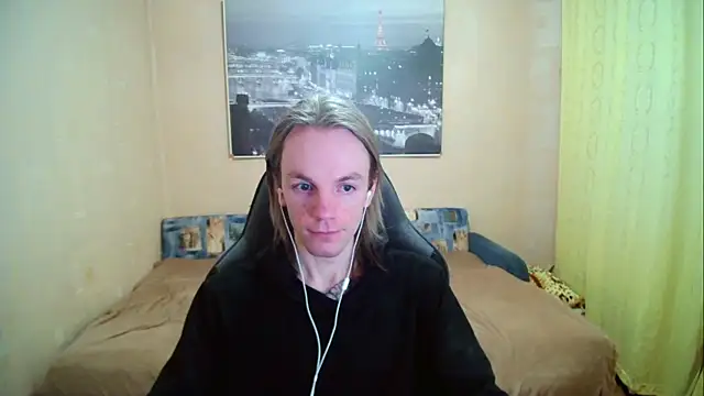 Snapshot of AdamDickens chatting on September 2025 08:04:02 PM AdamDickens online show from September 2025 08:04:02 PM