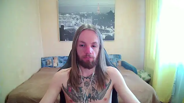 Snapshot of AdamDickens chatting on July 2026 01:00:02 PM AdamDickens online show from July 2026 01:00:02 PM