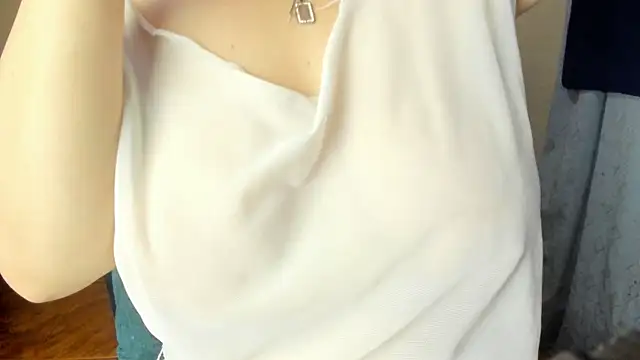 angela suaza online show from November 2025 02:23:02 AM