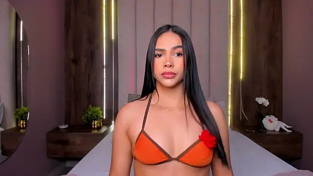LucySalvatore  online show from September 2025 03:51:01 PM
