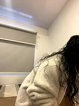 MonicaSalvatore online show from November 2025 09:36:02 PM