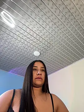 Snapshot of BELLAALEJA chatting on October 2025 07:22:01 PM BELLAALEJA online show from October 2025 07:22:01 PM