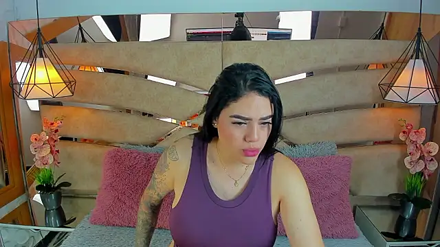 pamemiller1 online show from February 2026 11:10:01 AM