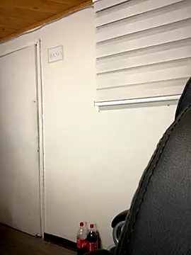 Karen18 boobs online show from October 2025 02:12:01 AM