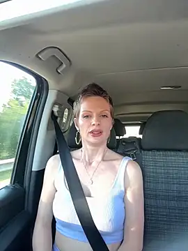 Isabella kiko online show from April 2026 05:05:02 PM