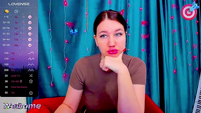 Haley Nikki online show from February 2026 01:23:01 AM