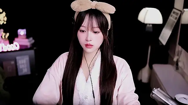 coward by online show from February 2026 07:10:02 AM