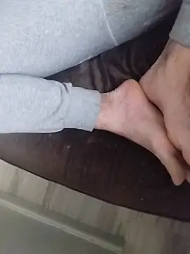 peepformance online show from December 2025 08:36:01 AM