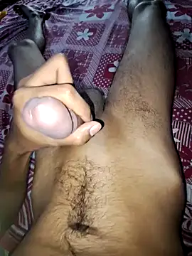 loveblzz online show from October 2025 05:39:02 AM