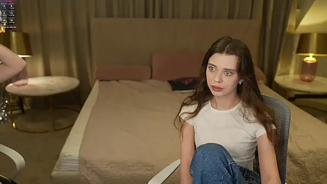 Regina Sweet054 online show from November 2025 03:17:02 PM