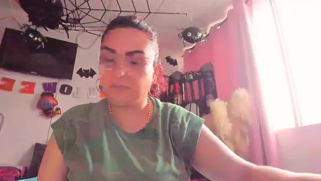 ASTRIDCHAT online show from October 2025 10:20:02 PM