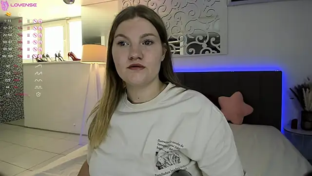 AshleyJoness online show from September 2025 05:08:02 AM