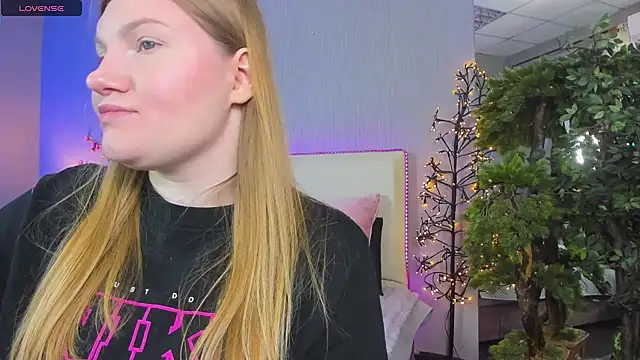 AshleyJoness online show from June 2026 04:46:01 AM