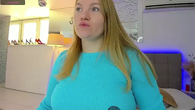 AshleyJoness online show from October 2025 05:20:02 AM