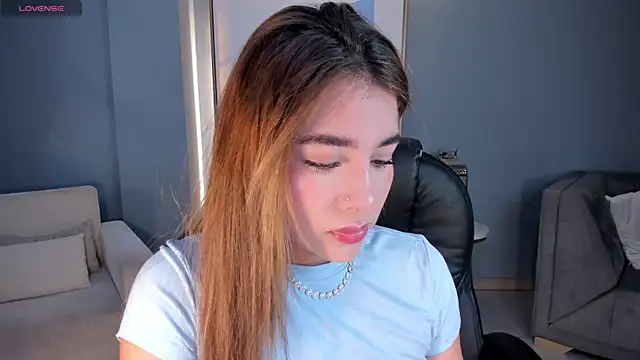 Snapshot of IbizaJacobs chatting on October 2025 10:43:01 PM IbizaJacobs online show from October 2025 10:43:01 PM