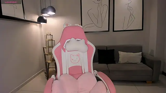 IbizaJacobs online show from April 2026 12:17:02 PM