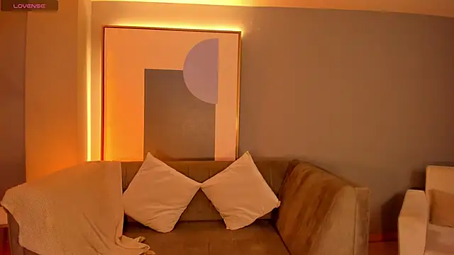 Snapshot of IbizaJacobs chatting on October 2025 01:08:01 PM IbizaJacobs online show from October 2025 01:08:01 PM