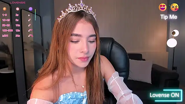 Snapshot of IbizaJacobs chatting on October 2025 12:50:01 PM IbizaJacobs online show from October 2025 12:50:01 PM