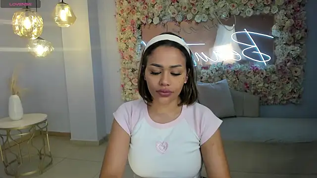 LiamCarterX online show from April 2026 12:28:02 PM