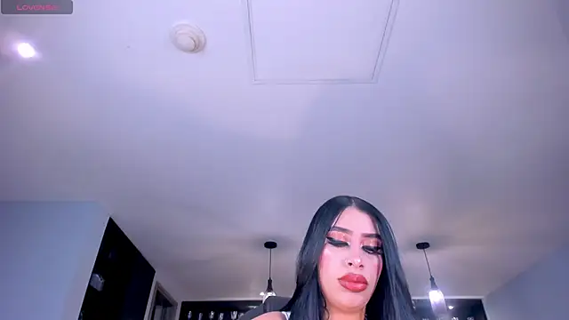 LeahLombardi  online show from October 2025 03:17:02 AM