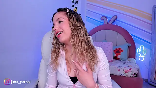 jana parissi online show from October 2025 07:35:02 PM