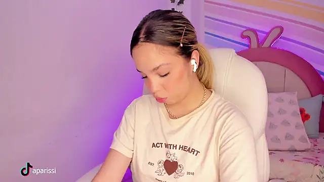 jana parissi online show from December 2025 09:28:01 PM